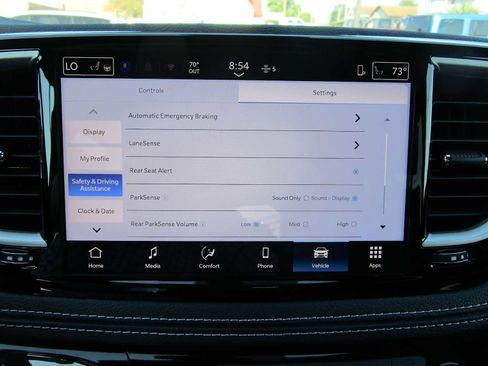 New 2025 Chrysler Pacifica Select image 37