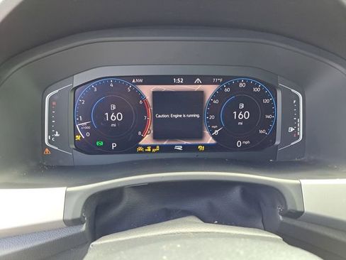 Used 2021 Volkswagen Atlas Cross Sport SEL Premium image 9