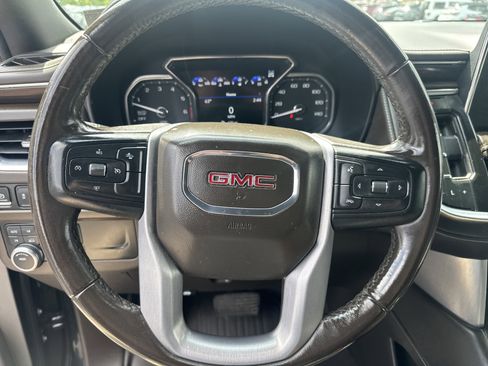 Used 2021 GMC Yukon XL SLE AWD/4WD image 18