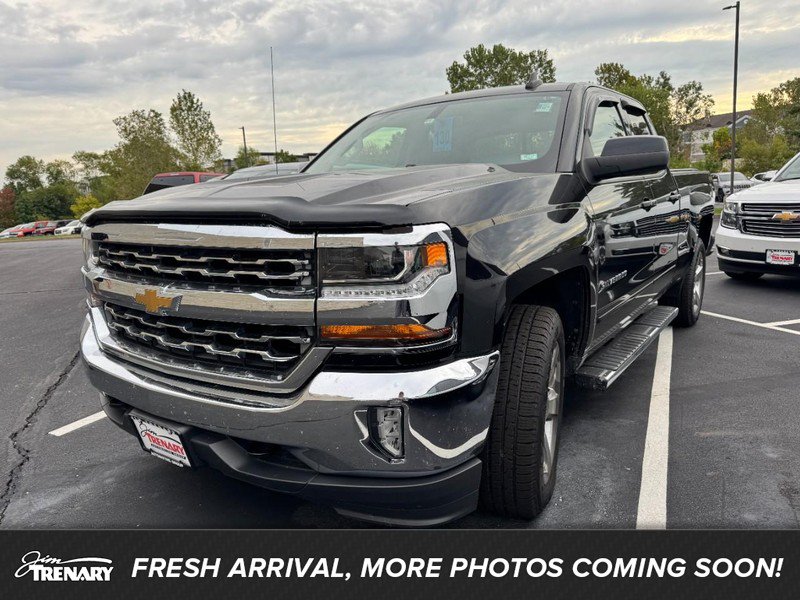 Used 2017 Chevrolet Silverado 1500 LT w/ All Star Edition AWD/4WD image 1