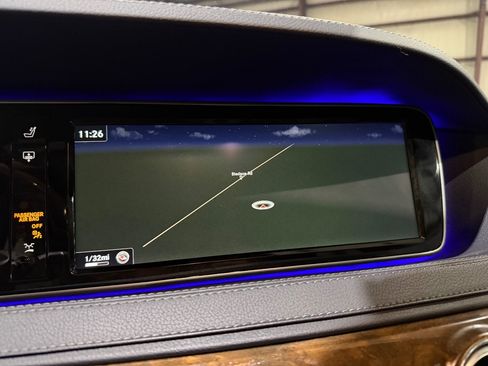 Used 2015 Mercedes-Benz S 550 4MATIC Sedan image 32