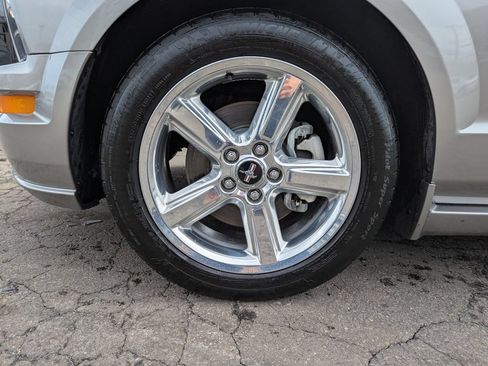 Used 2008 Ford Mustang GT Premium RWD image 45