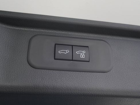 Used 2026 Toyota Grand Highlander AWD image 11