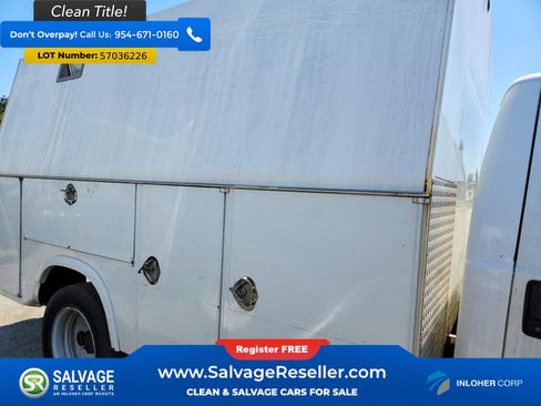 Used 2008 Ford F550 2WD Regular Cab Super Duty image 13