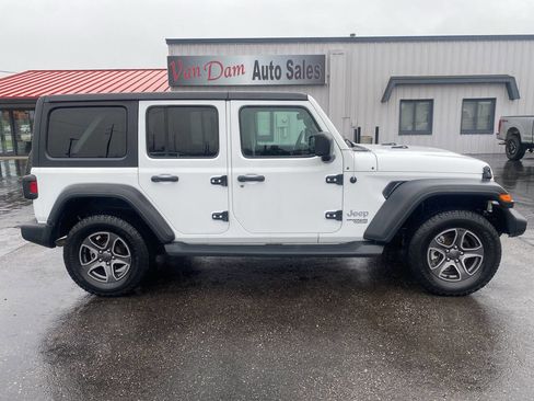 Used 2018 Jeep Wrangler Unlimited Sport S image 1