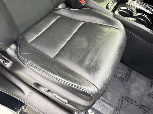 Used 2019 Honda Pilot Touring image 50