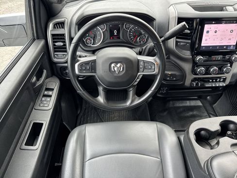 Used 2025 RAM 3500 Tradesman w/ Chrome Appearance Group image 28