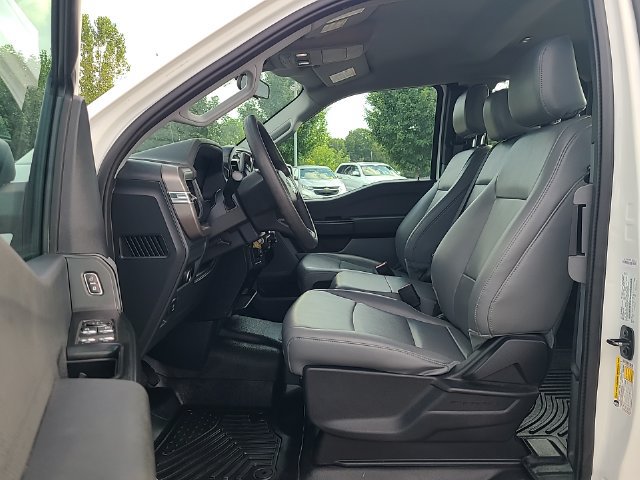 Used 2024 Ford F150 XL RWD image 12