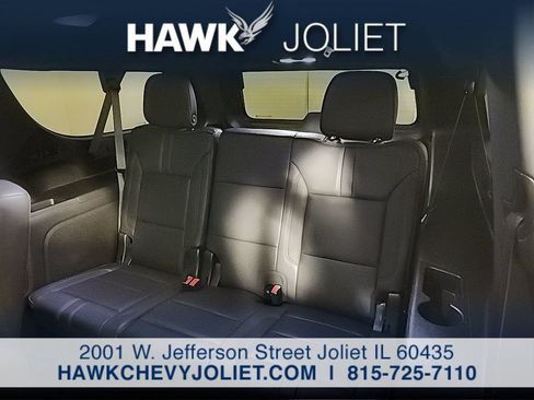 Used 2023 Chevrolet Suburban RST w/ Sport Performance Package AWD/4WD image 12