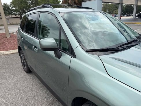 Used 2018 Subaru Forester 2.5i Premium w/ All-Weather Package AWD/4WD image 15