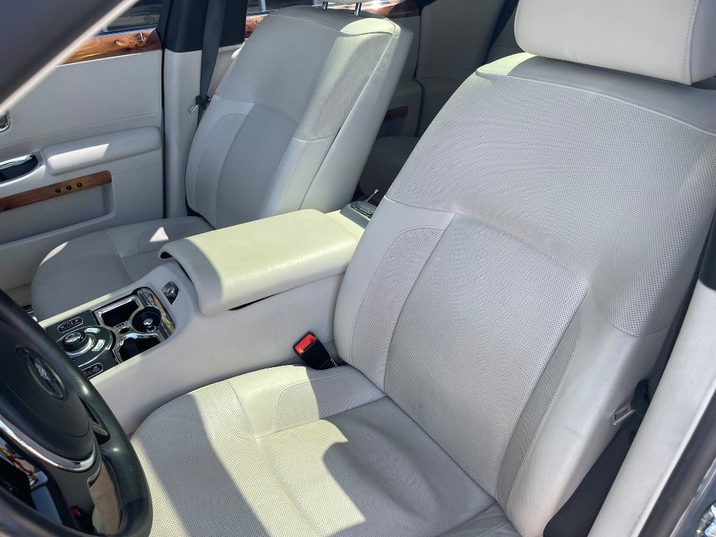 Used 2011 Rolls-Royce Ghost RWD image 14