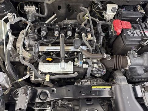 Used 2023 Nissan Kicks SR w/ SR Premium Package image 21