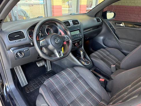 Used 2011 Volkswagen GTI 2.0T 2-Door FWD image 16