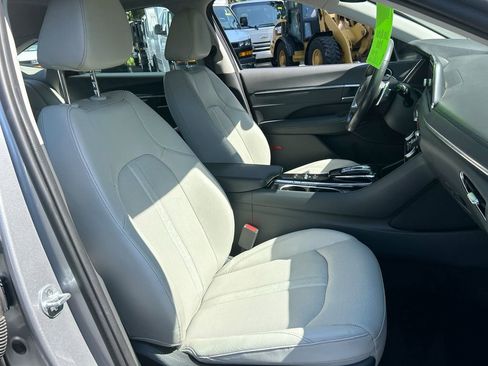 Used 2020 Hyundai Sonata Limited image 31