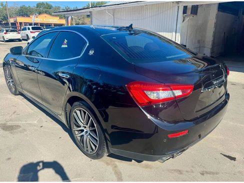Used 2017 Maserati Ghibli image 4