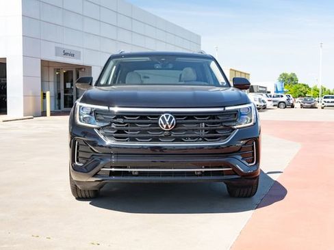New 2026 Volkswagen Atlas SEL Premium R-Line AWD/4WD image 9