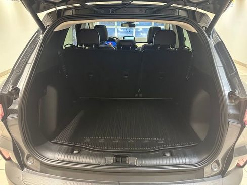Used 2021 Ford Escape Titanium w/ Titanium Elite Package AWD/4WD image 23
