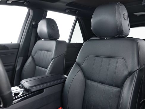 Used 2019 Mercedes-Benz GLE 400 4MATIC image 22