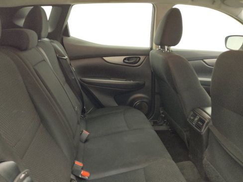 Used 2020 Nissan Rogue Sport S w/ Appearance Package FWD image 19