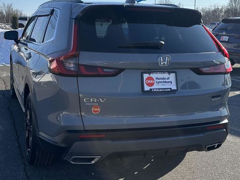 Used 2025 Honda CR-V Sport Touring image 3
