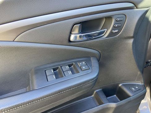 Used 2021 Honda Pilot Special Edition image 12