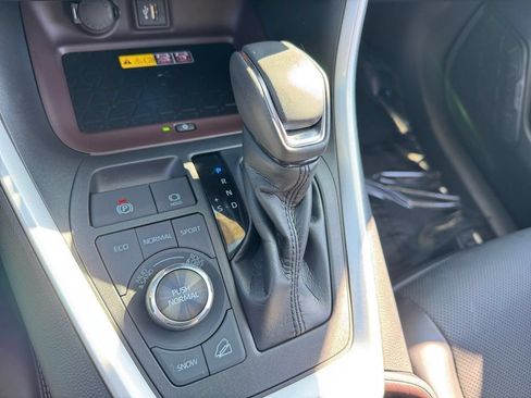 Certified 2023 Toyota RAV4 Limited AWD/4WD image 24