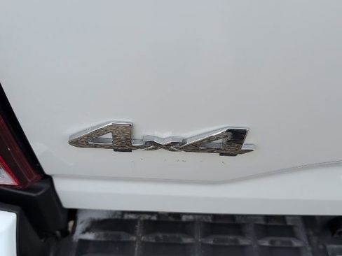 Used 2023 Toyota Tacoma SR5 w/ Technology Package image 19