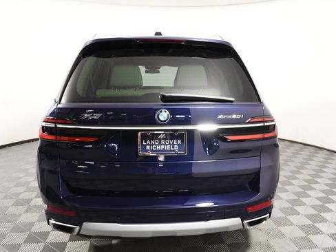 Used 2023 BMW X7 xDrive40i w/ Executive Package AWD/4WD image 5