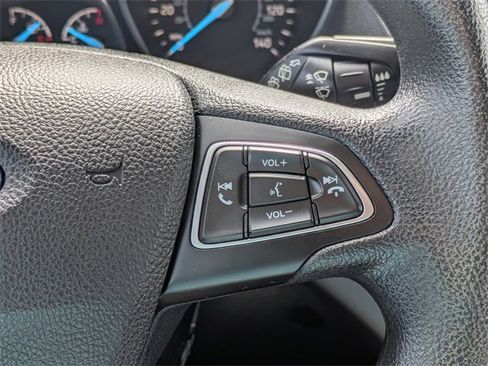 Certified 2019 Ford Escape SE image 25