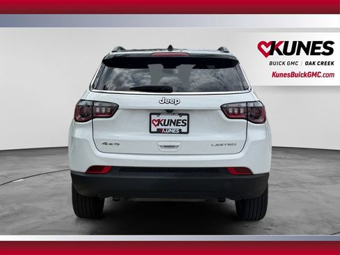 Used 2025 Jeep Compass Limited AWD/4WD image 9