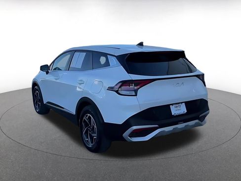 Used 2025 Kia Sportage LX image 11