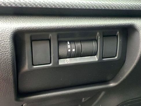 Certified 2025 Subaru Crosstrek 2.5i Limited AWD/4WD image 12