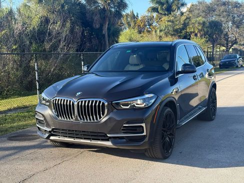 Used 2022 BMW X5 sDrive40i w/ Parking Assistance Package RWD image 13