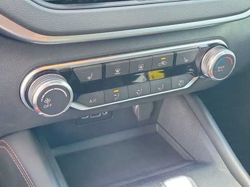 Used 2022 Nissan Altima 2.5 SR w/ Midnight Edition Package FWD image 25