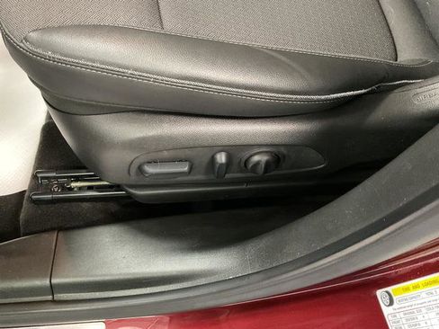 Used 2023 Buick Encore GX Select FWD image 13