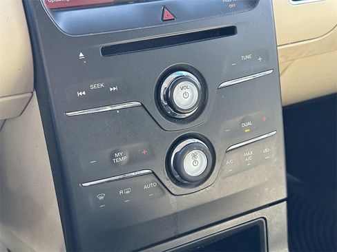 Used 2014 Ford Flex SEL w/ Equipment Group 202A image 29