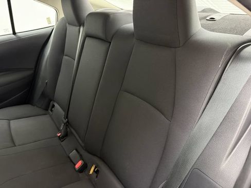 Used 2025 Toyota Corolla LE FWD image 34