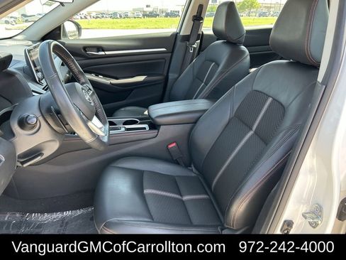 Used 2024 Nissan Altima 2.5 SR image 27