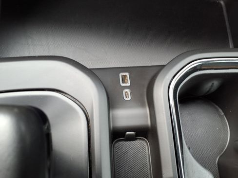 Used 2023 GMC Sierra 1500 AT4 image 15