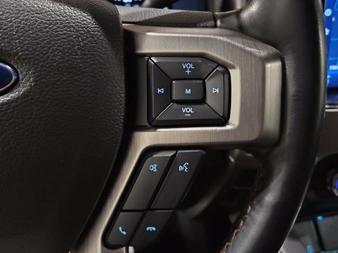 Used 2022 Ford F350 Platinum AWD/4WD image 31