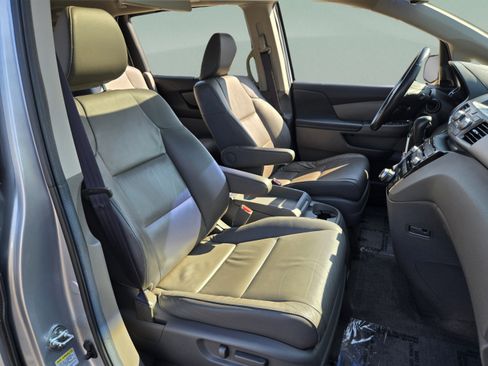 Used 2012 Honda Odyssey Touring image 29