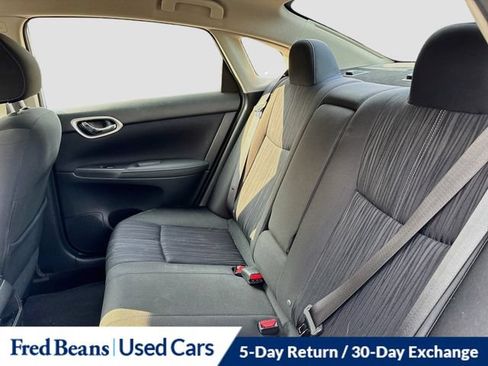 Used 2017 Nissan Sentra SV FWD image 30