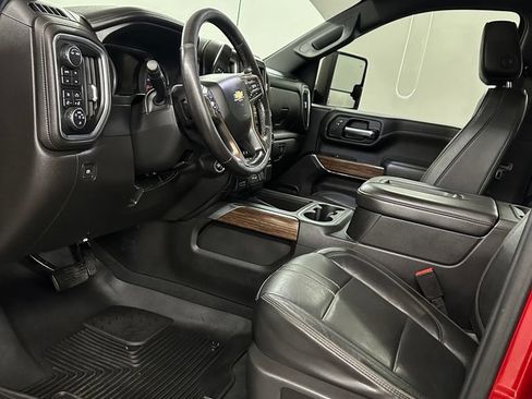 Used 2021 Chevrolet Silverado 2500 High Country w/ Z71 Off-Road Package AWD/4WD image 10