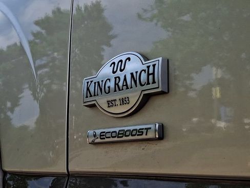 Used 2017 Ford F150 King Ranch w/ Equipment Group 601A Luxury AWD/4WD image 31