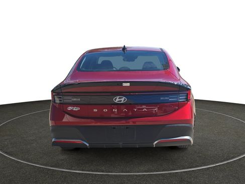 Certified 2025 Hyundai Sonata SE FWD image 5