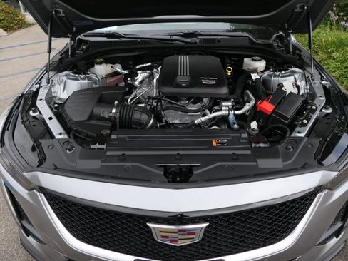Used 2023 Cadillac CT5 Sport RWD image 30