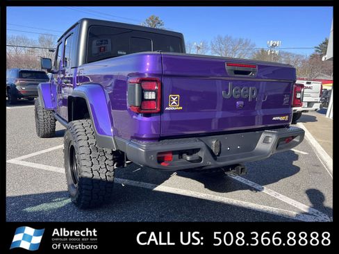 New 2026 Jeep Gladiator Willys image 3
