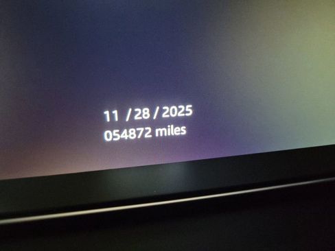 Used 2020 Jaguar E-PACE Checkered Flag image 18