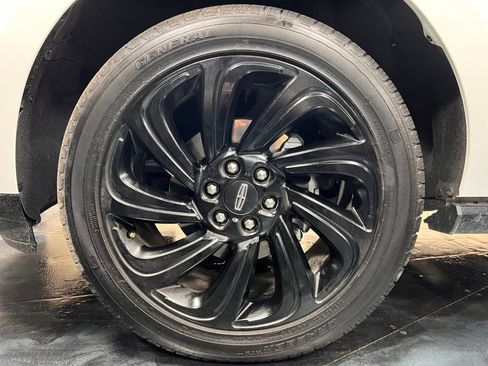 Used 2024 Lincoln Navigator Reserve image 22