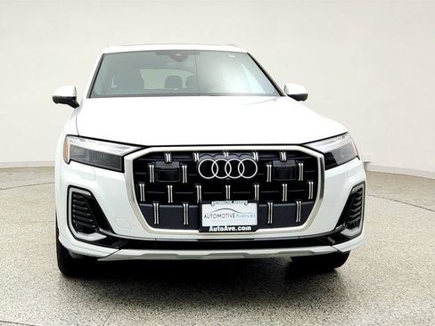 Used 2025 Audi Q7 3.0T Premium Plus AWD/4WD image 2